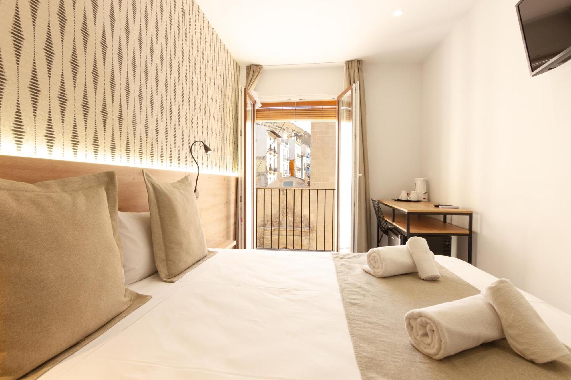 Hotel La Milagrosa Аликанте Екстериор снимка