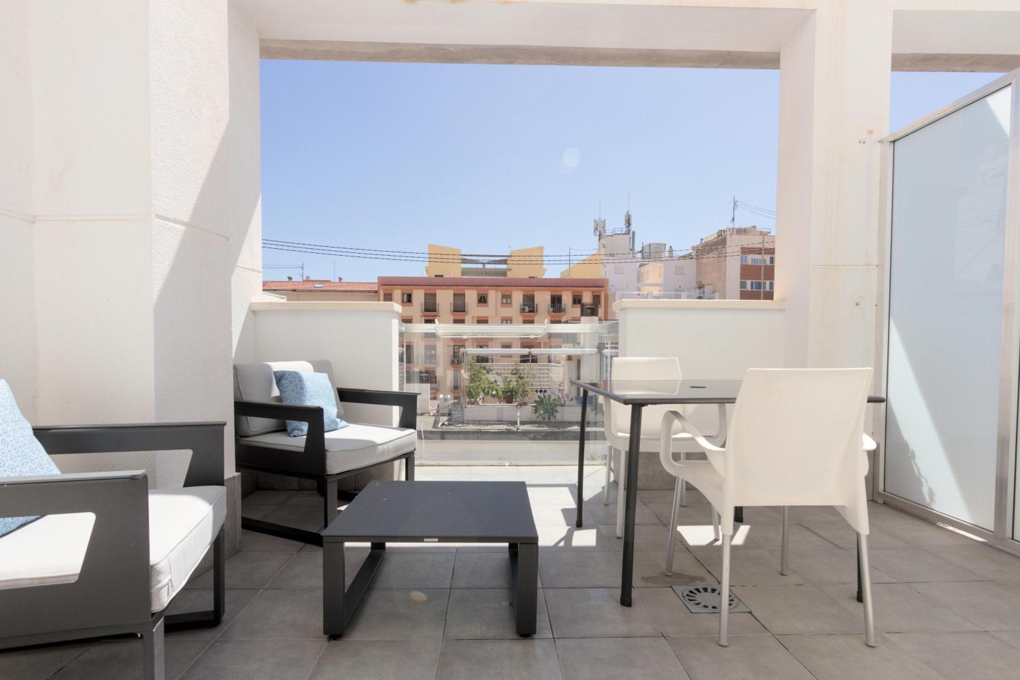 Hotel La Milagrosa Аликанте Екстериор снимка